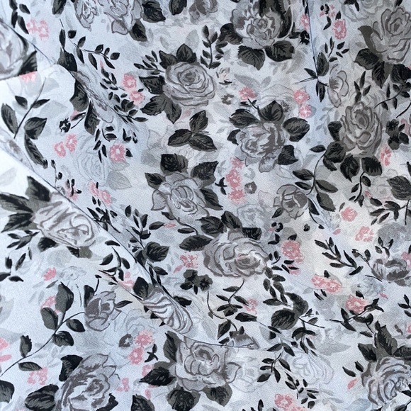 Torrid floral tank - Picture 4 of 11